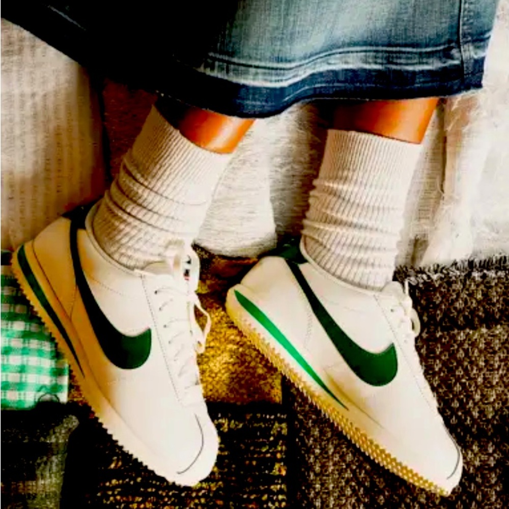 Nike women cortez green